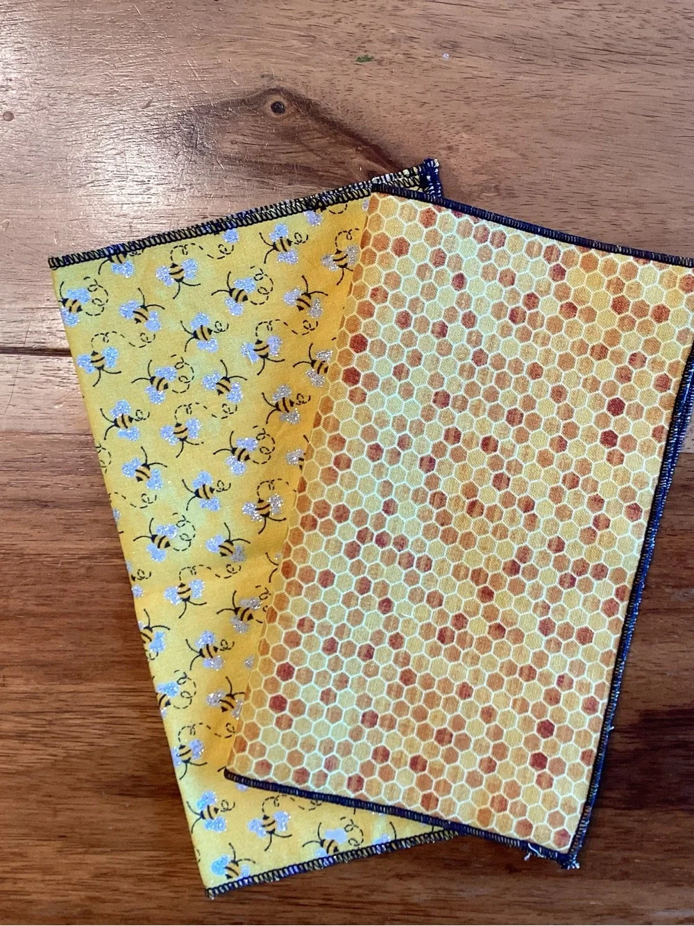 Yellow Honeybee Quilted Placemat and Napkin Set
